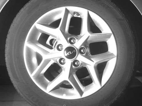 Used 2025 Kia Soul LX w/ LX Technology Package image 15