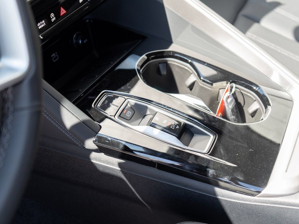 New 2026 Audi Q5 Premium Plus AWD/4WD image 12