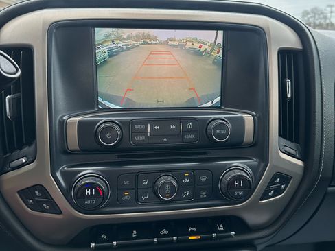 Used 2016 GMC Sierra 2500 Denali w/ Driver Alert Package image 18