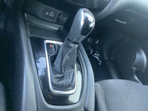 Used 2021 Nissan Rogue Sport S AWD/4WD image 18