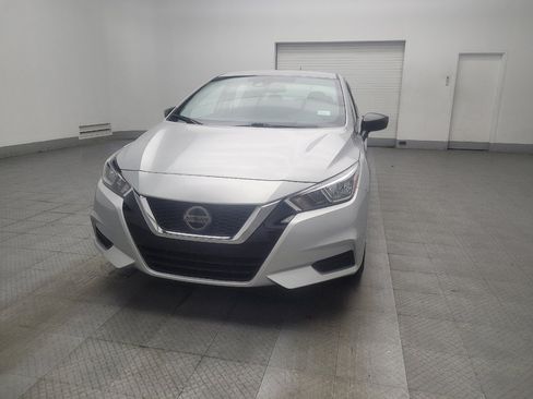 Used 2021 Nissan Versa S FWD image 15