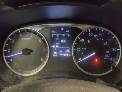 Used 2024 Nissan Versa S w/ Trunk Package FWD image 23