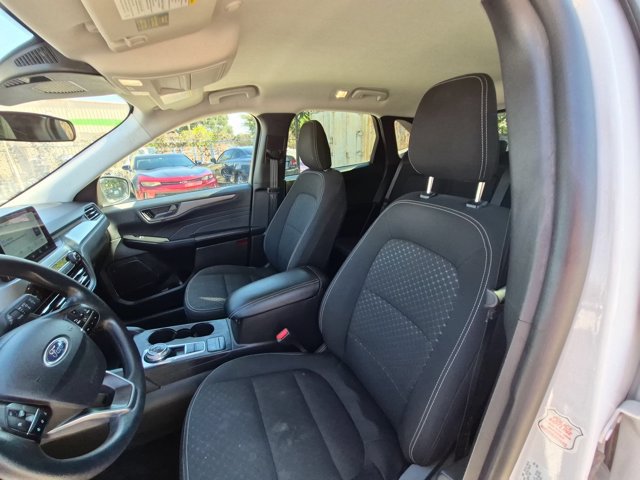 Used 2025 Ford Escape Active AWD/4WD image 21