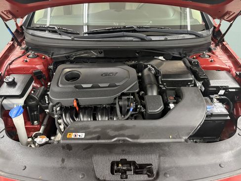 Used 2017 Hyundai Sonata SE image 8
