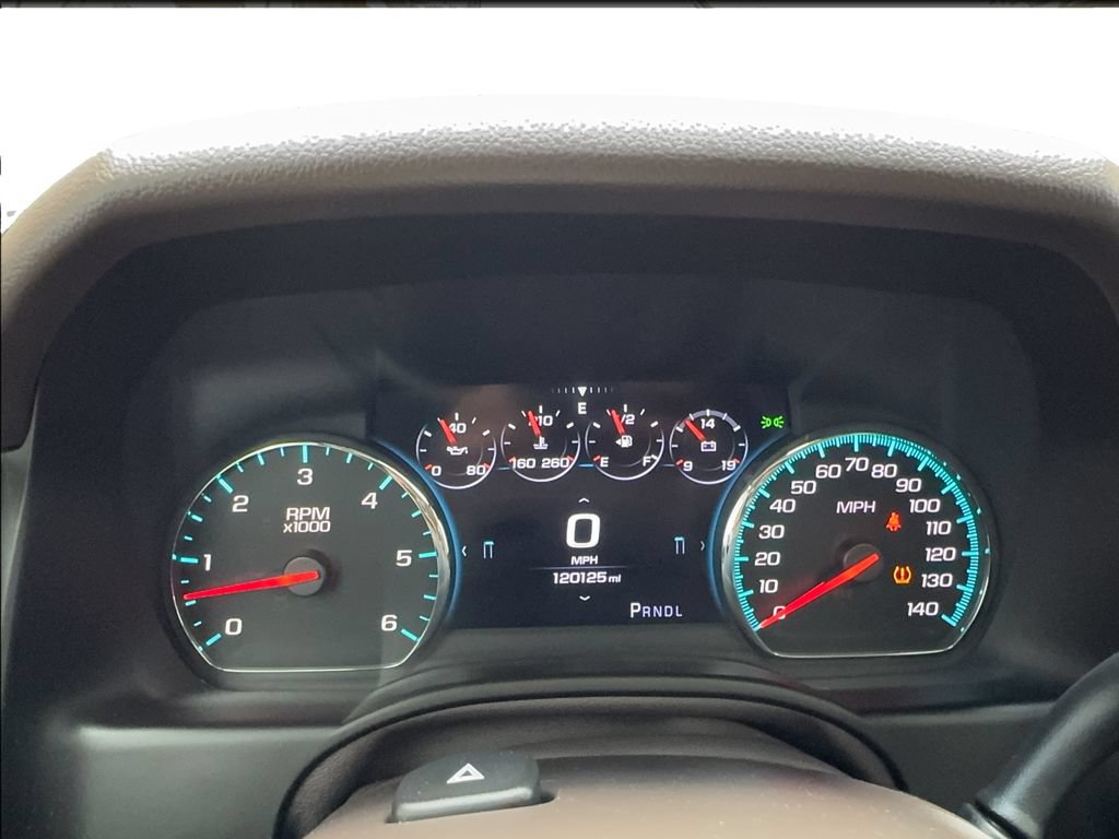 Used 2017 Chevrolet Tahoe LT w/ LT Signature Package RWD image 45