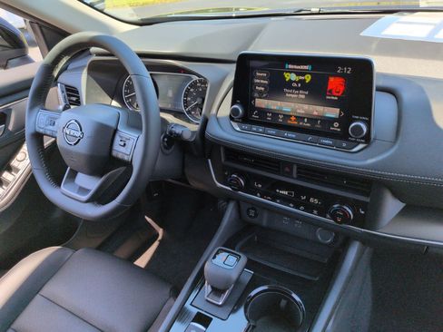 New 2026 Nissan Rogue SV FWD image 35