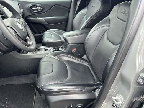 Used 2022 Jeep Cherokee Latitude Lux image 18