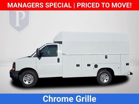 New 2025 Chevrolet Express 3500 w/ Power Convenience Package RWD image 11