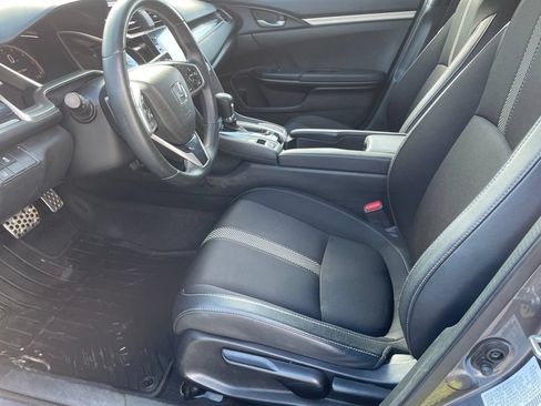 Used 2020 Honda Civic Sport image 9