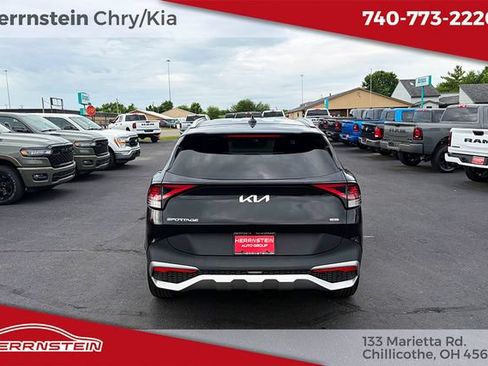 Used 2023 Kia Sportage EX AWD/4WD image 47