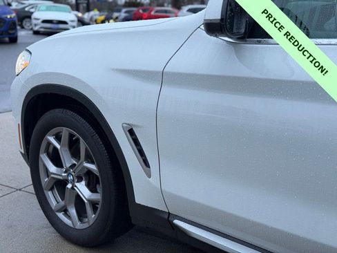 Used 2023 BMW X4 xDrive30i w/ Premium Package image 17