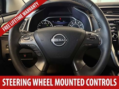 Used 2023 Nissan Murano SV w/ SV Midnight Edition Package FWD image 10
