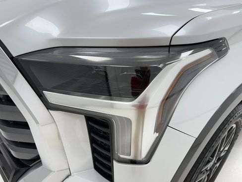 Used 2022 Toyota Tundra Limited image 6