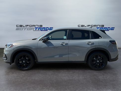 Used 2025 Honda HR-V Sport image 8