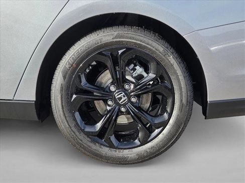 New 2025 Honda Accord SE image 10