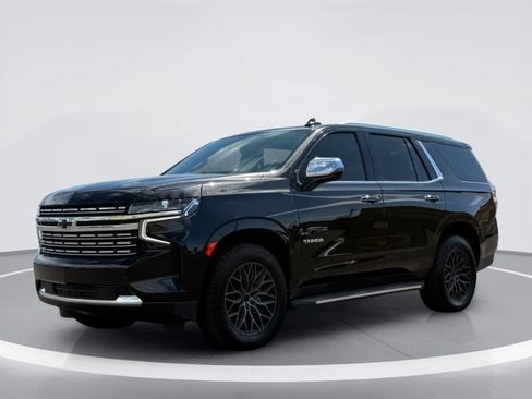 Used 2023 Chevrolet Tahoe Premier AWD/4WD image 2