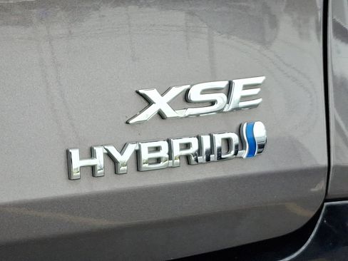 Used 2021 Toyota Sienna XSE w/ XSE Plus Package image 31