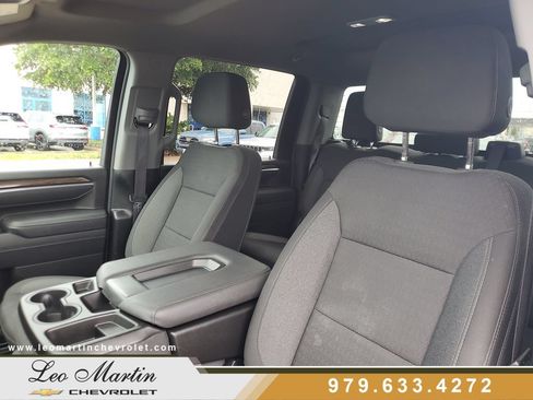 Used 2025 Chevrolet Silverado 2500 LT w/ Convenience Package AWD/4WD image 15