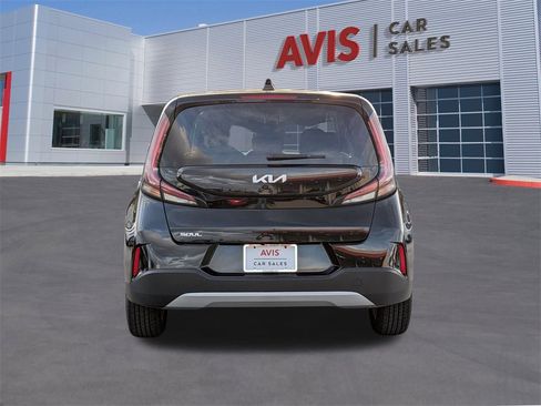 Used 2024 Kia Soul LX w/ Option Group 015 image 5