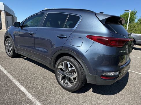 Used 2020 Kia Sportage EX w/ EX Technology Package image 4