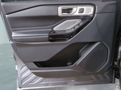 Used 2023 Ford Explorer ST w/ Equipment Group 401A image 15