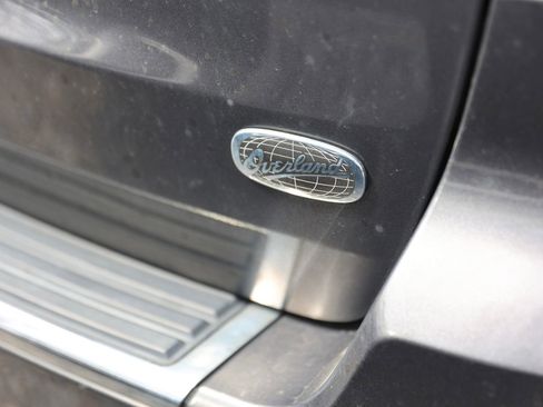 Used 2017 Jeep Grand Cherokee Overland image 8