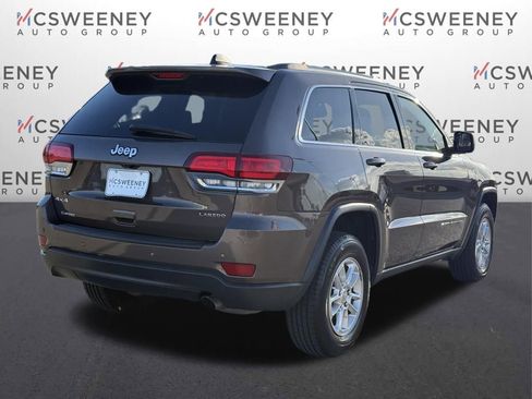 Used 2020 Jeep Grand Cherokee Laredo image 5