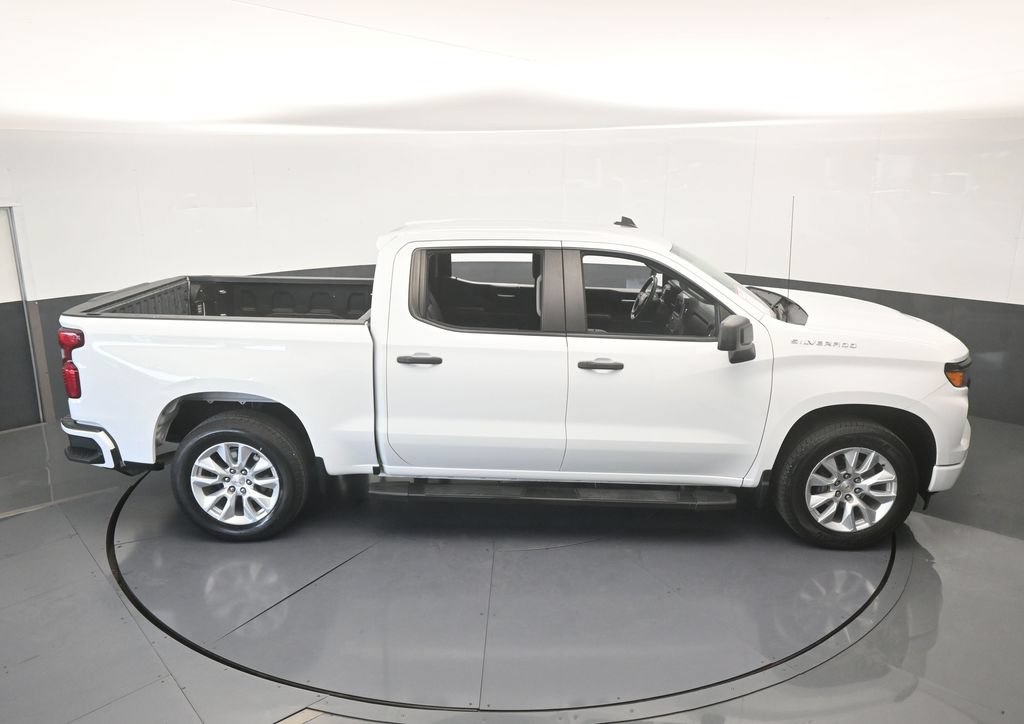 Used 2024 Chevrolet Silverado 1500 Custom RWD image 45
