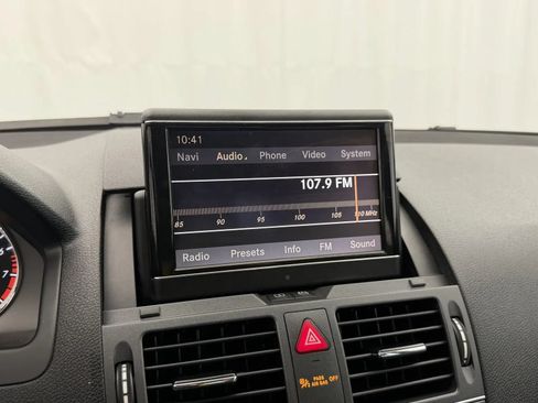 Used 2011 Mercedes-Benz C 300 4MATIC Sedan image 17