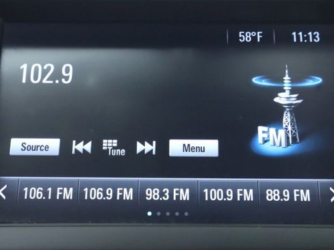 Used 2018 Buick Regal Preferred FWD image 16