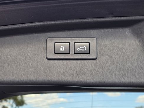 Certified 2024 Subaru Outback Wilderness image 10