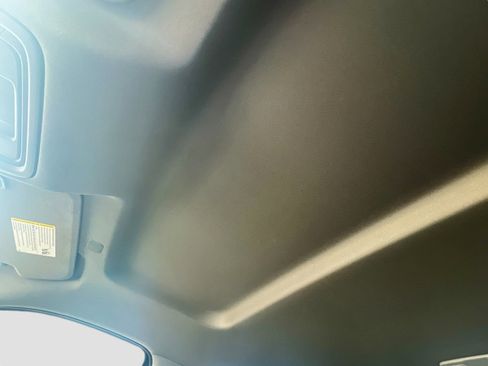 Used 2021 Chevrolet Silverado 1500 RST image 23