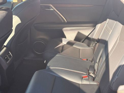 Used 2021 Lexus RX 350L Premium image 25