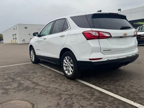 Used 2021 Chevrolet Equinox LT image 10