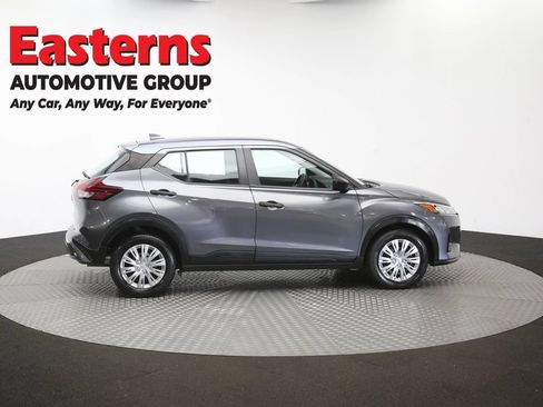 Used 2024 Nissan Kicks S FWD image 39