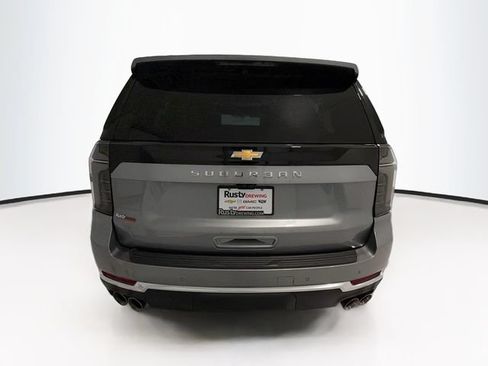 New 2026 Chevrolet Suburban High Country AWD/4WD image 5