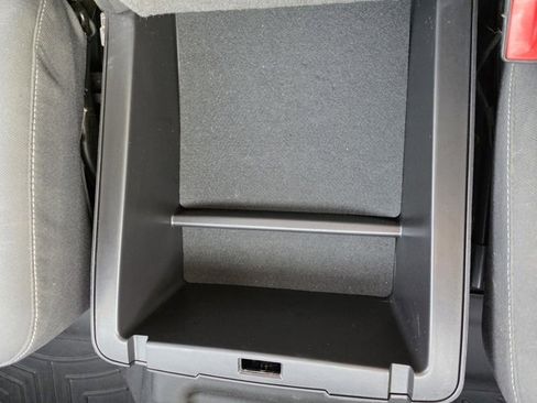 Used 2018 Chevrolet Silverado 1500 LT w/ All Star Edition image 30