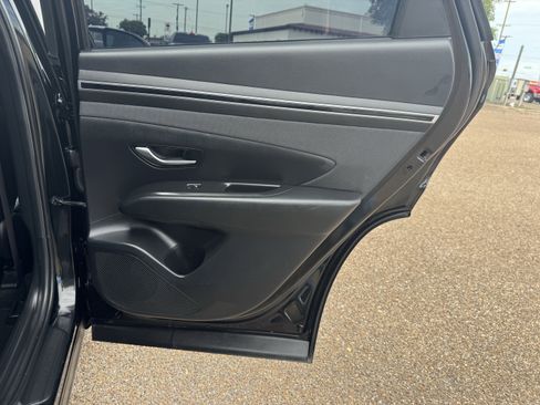 Used 2023 Hyundai Tucson SEL w/ Convenience Package FWD image 28