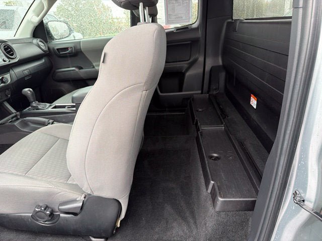 Used 2023 Toyota Tacoma SR RWD image 18