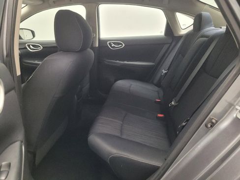 Used 2016 Nissan Sentra SV FWD image 18