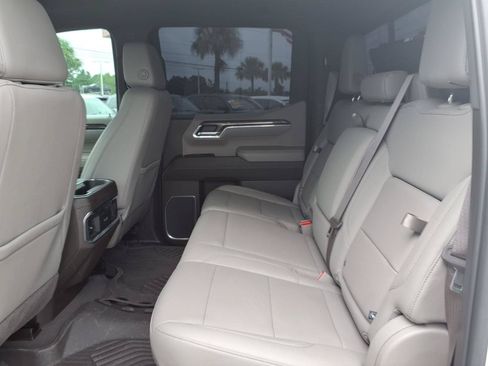Used 2023 Chevrolet Silverado 1500 LTZ AWD/4WD image 24