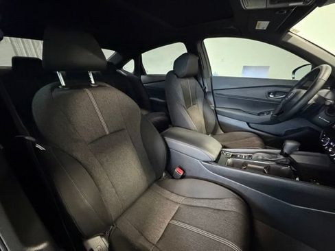 Used 2025 Honda Accord Sport image 9