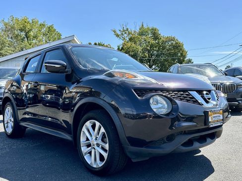 Used 2015 Nissan Juke S image 5