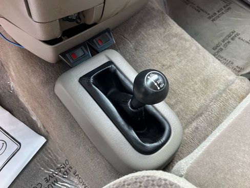 Used 2004 Dodge Ram 1500 Truck SLT image 20