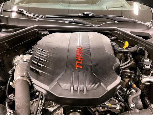 Used 2022 Kia Stinger GT2 AWD/4WD image 30