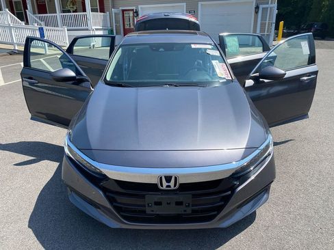 Used 2020 Honda Accord Touring image 29