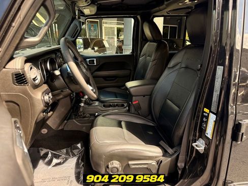 Used 2023 Jeep Wrangler Unlimited Sahara w/ Cold Weather Group AWD/4WD image 20