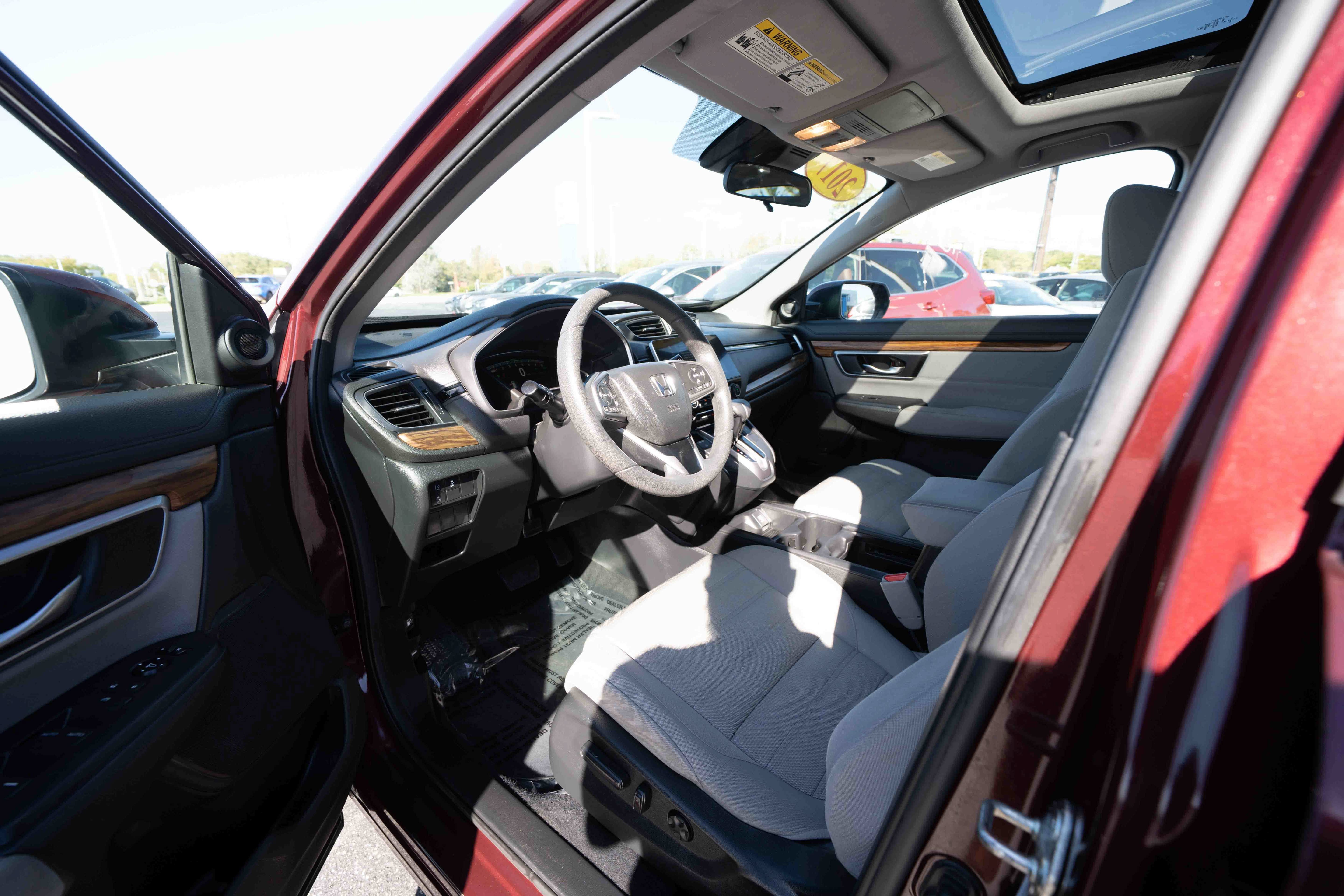 Used 2017 Honda CR-V EX image 8