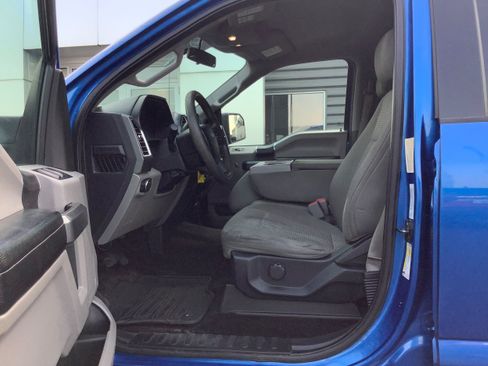 Used 2015 Ford F150 XLT AWD/4WD image 7