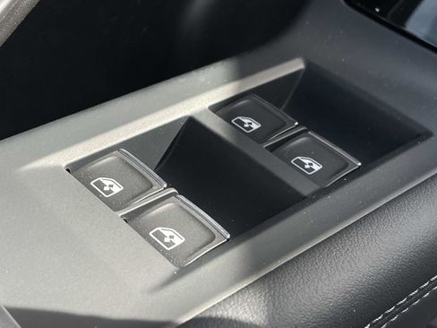 New 2025 Audi Q5 Prestige image 18